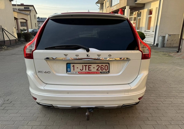 Volvo XC 60 cena 65900 przebieg: 222000, rok produkcji 2015 z Modliborzyce małe 154